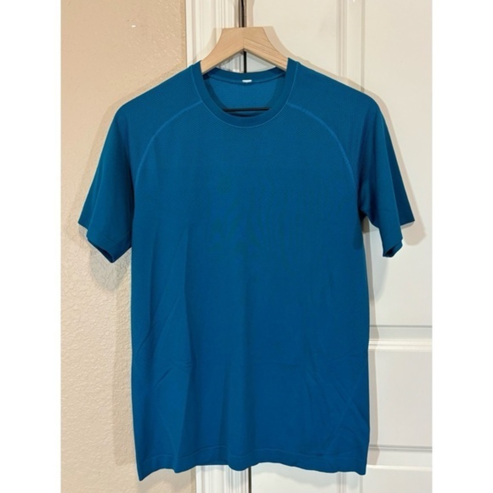Lululemon Metal Vent Tech Short Sleeve Mens S